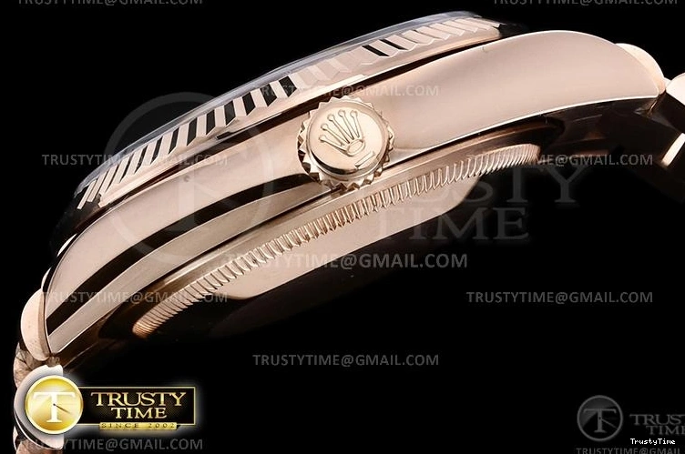 0105 Attractive RDD0219K – DayDate 36mm 699